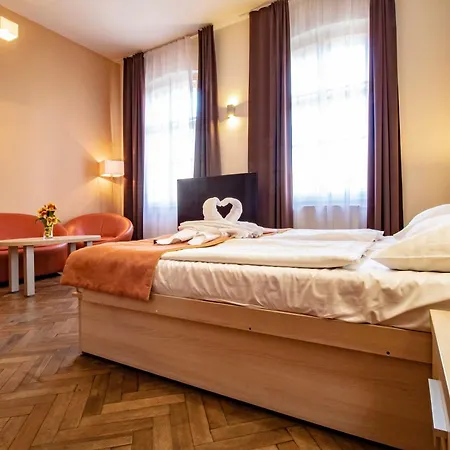 Aparthotel U černé Věže Ceske Budejovice