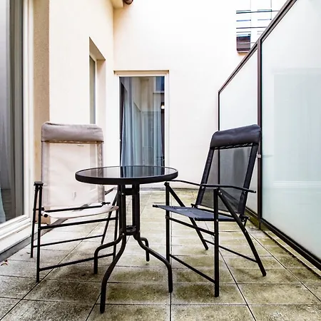 ريزيدانسه أو تشيرنيه فيجه جيسكيه بوديهجوفيسه 4*