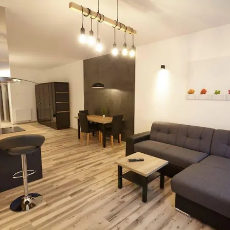 Aparthotel U černé Věže