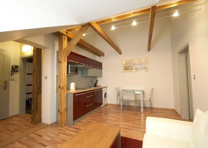 ريزيدانسه أو تشيرنيه فيجه جيسكيه بوديهجوفيسه 4*