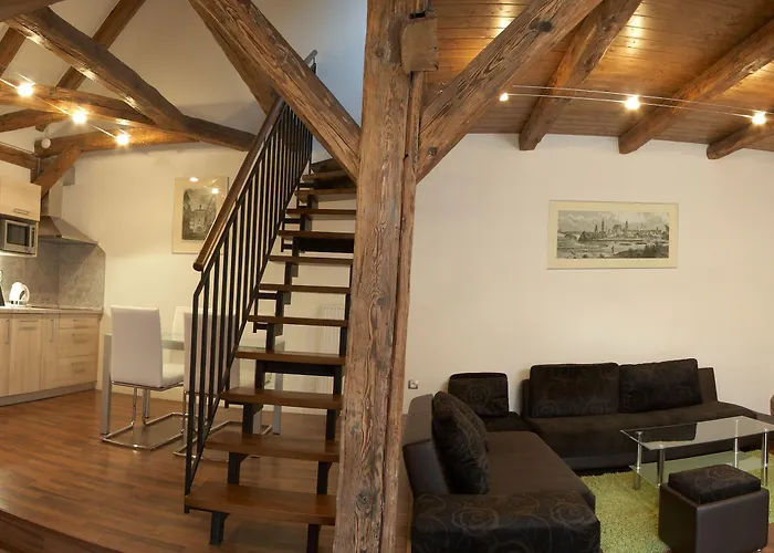 유 체르네 베제 체르케 부데요비체 4*